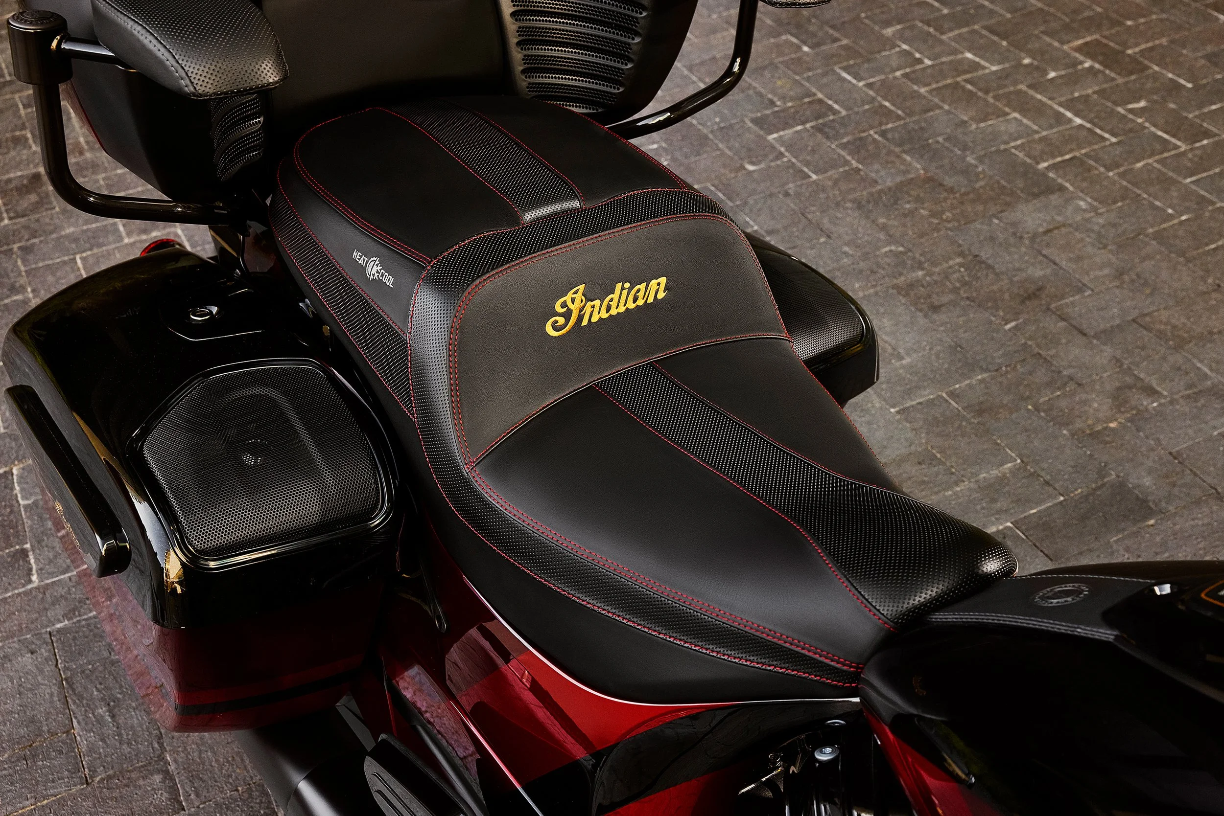 2024-IMC-NA-ROADMASTER-ELITE-SEAT-DETAIL-0256.jpg