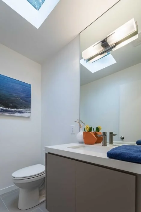 almond bathroom.jpg