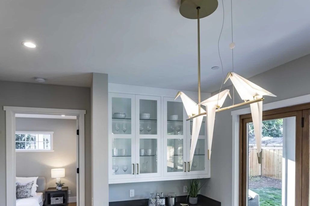 17.KitchenLights_02_ZK-1030x686.jpg