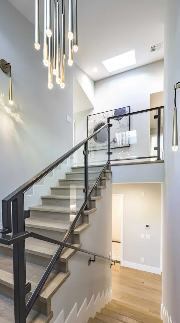 23.Staircase_01_ZK-576x1030.jpg