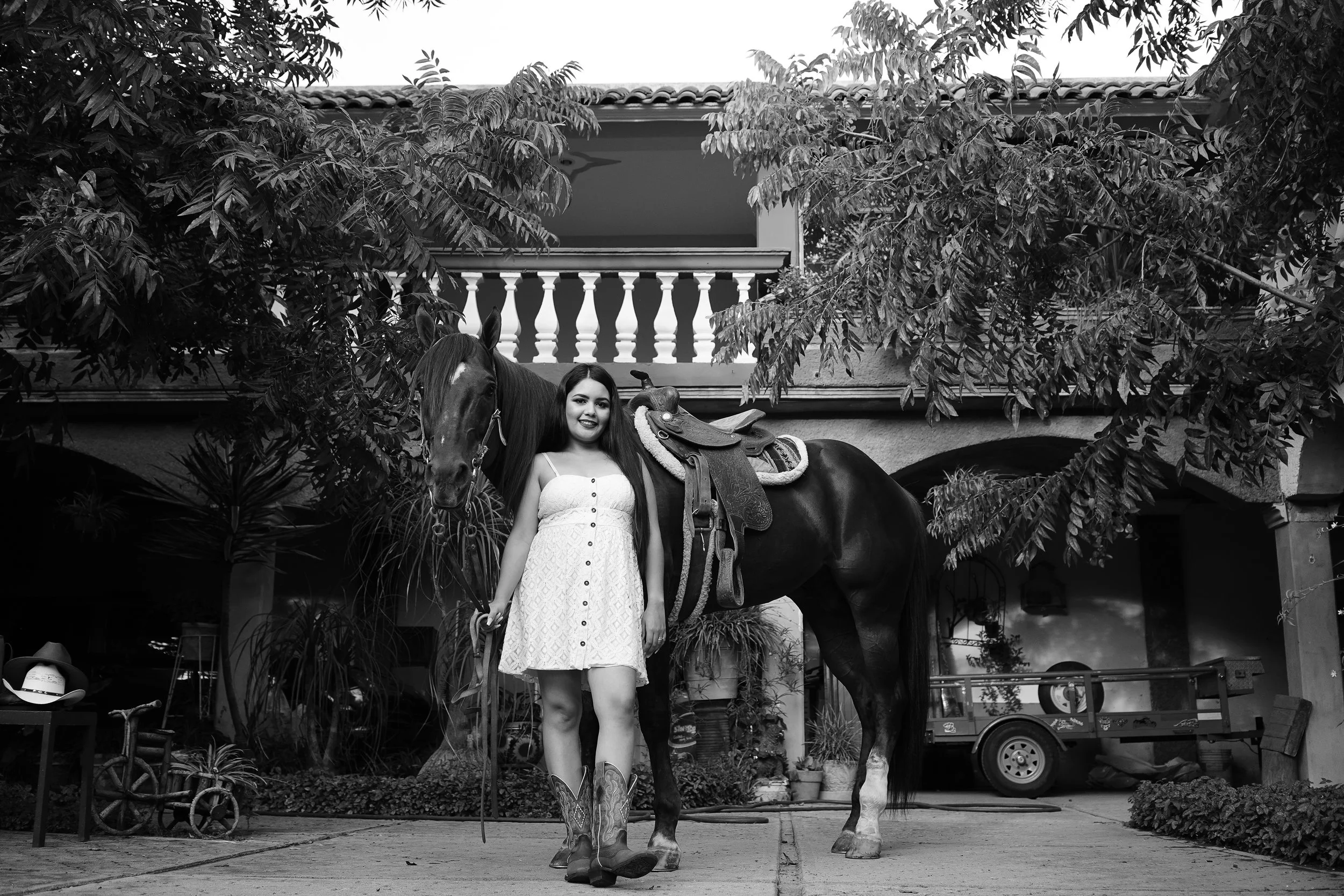 DSC06605BW.jpg