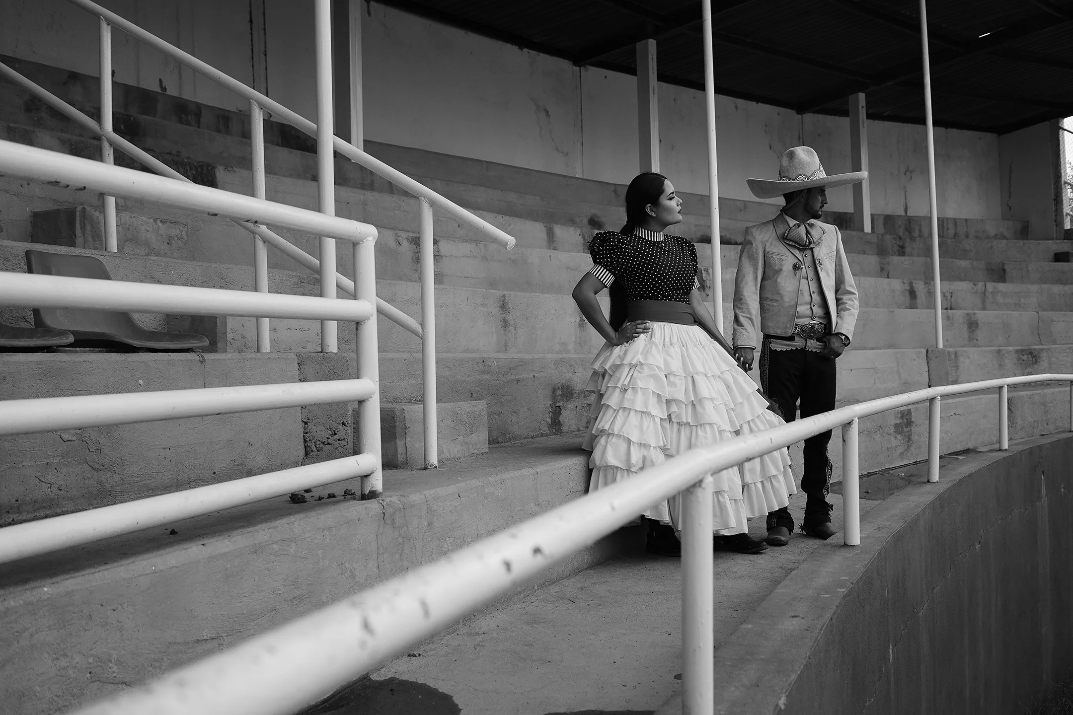 DSC07536BW_web.jpg