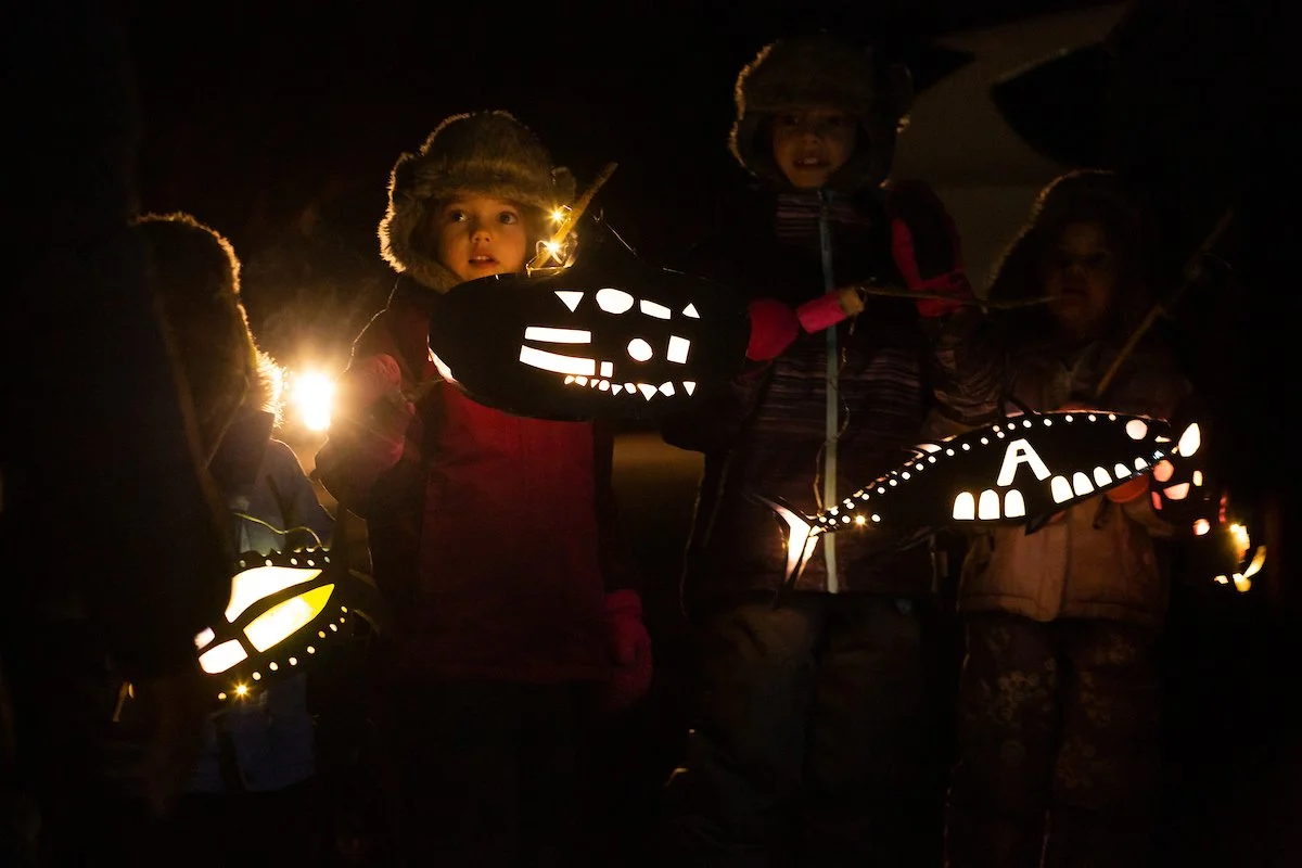 20221221_rvw_solsticewalk_250.jpg