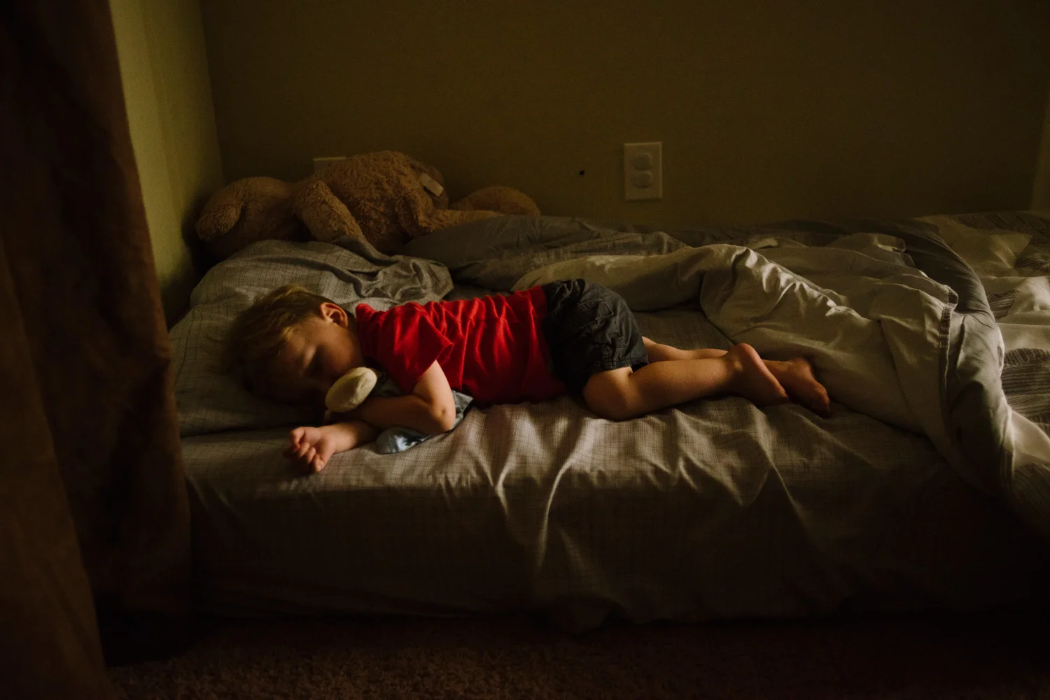 057-best-documentary-family-photographer.jpg