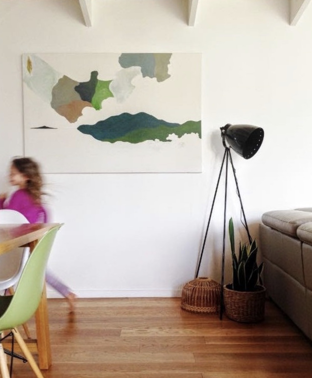 A half finished painting in Hanna's house hangs gently as if it's just meant to be. By @craftykin_