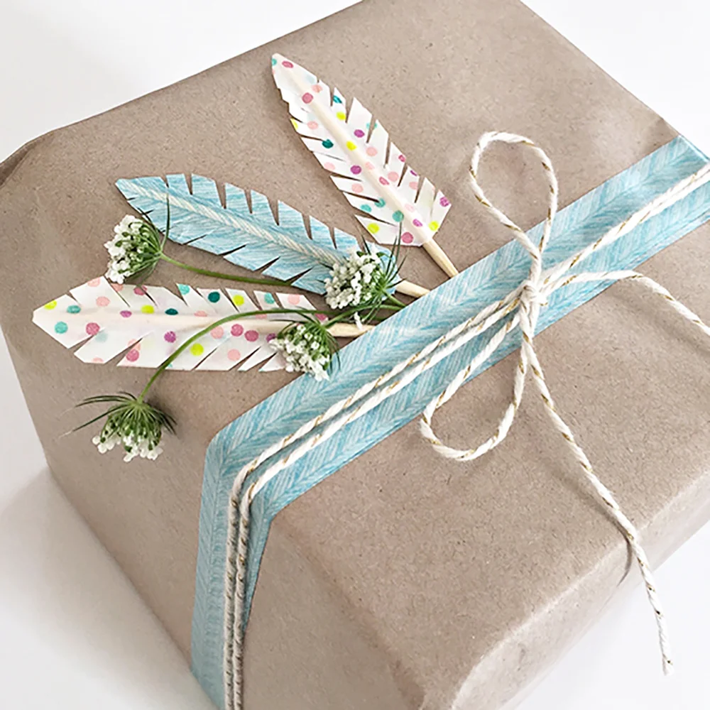gift_wrapping_feathers.jpg