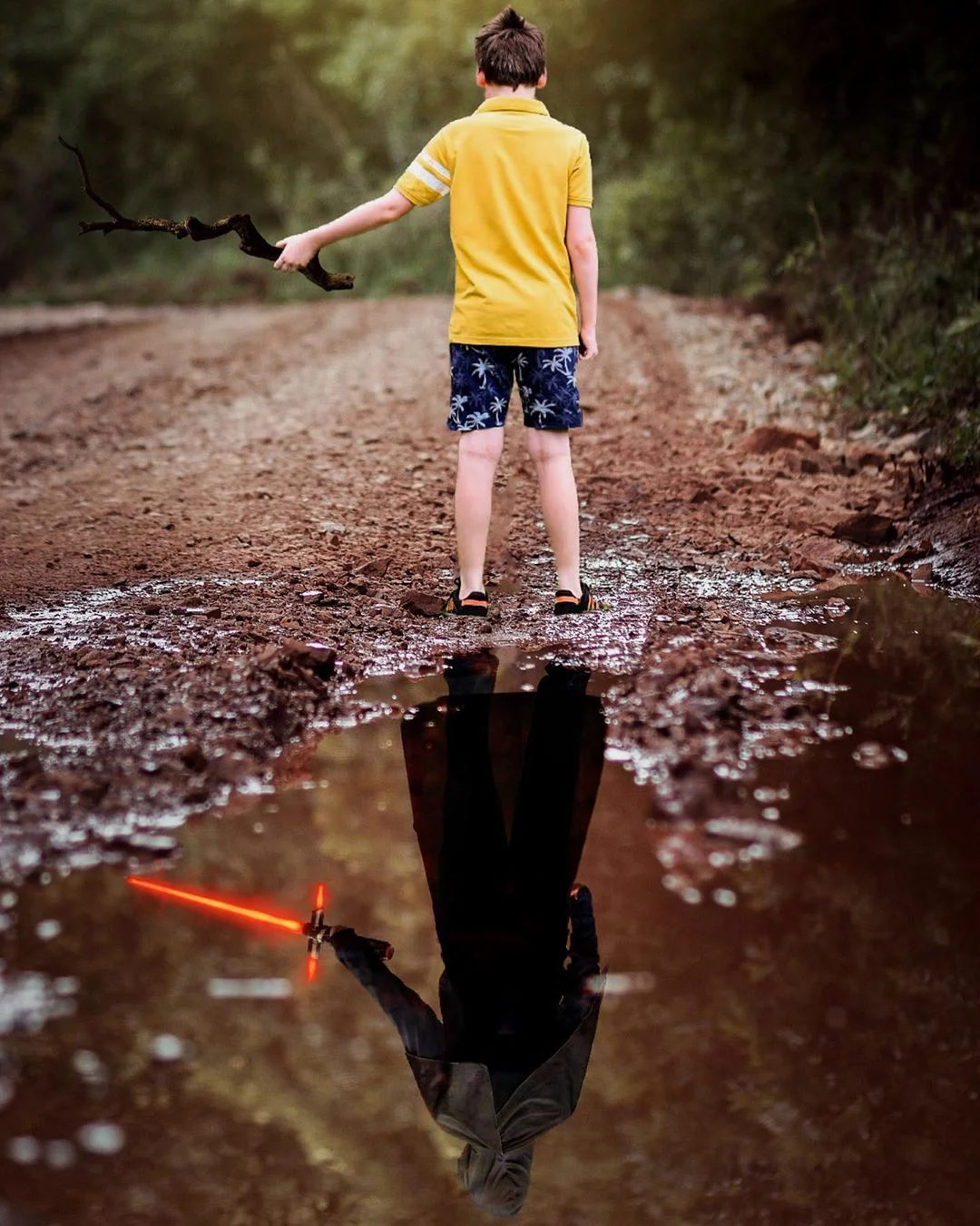 A very clever interpretation of ‘the dark side’ theme by @claraloupeimagines …a favourite of Angel’s.