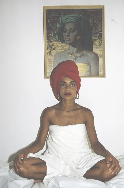 Sade is so gorgeous. Even in a towel! (Source)