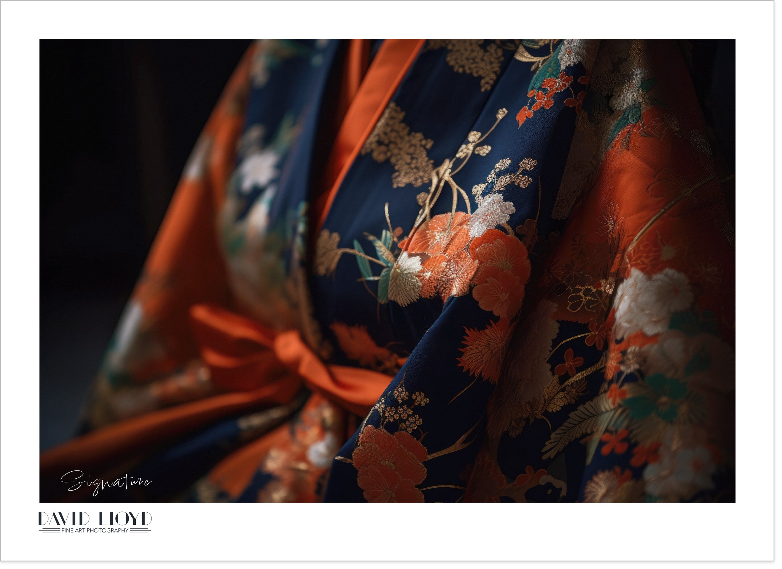 4000px-Kimono-Details-01.jpg