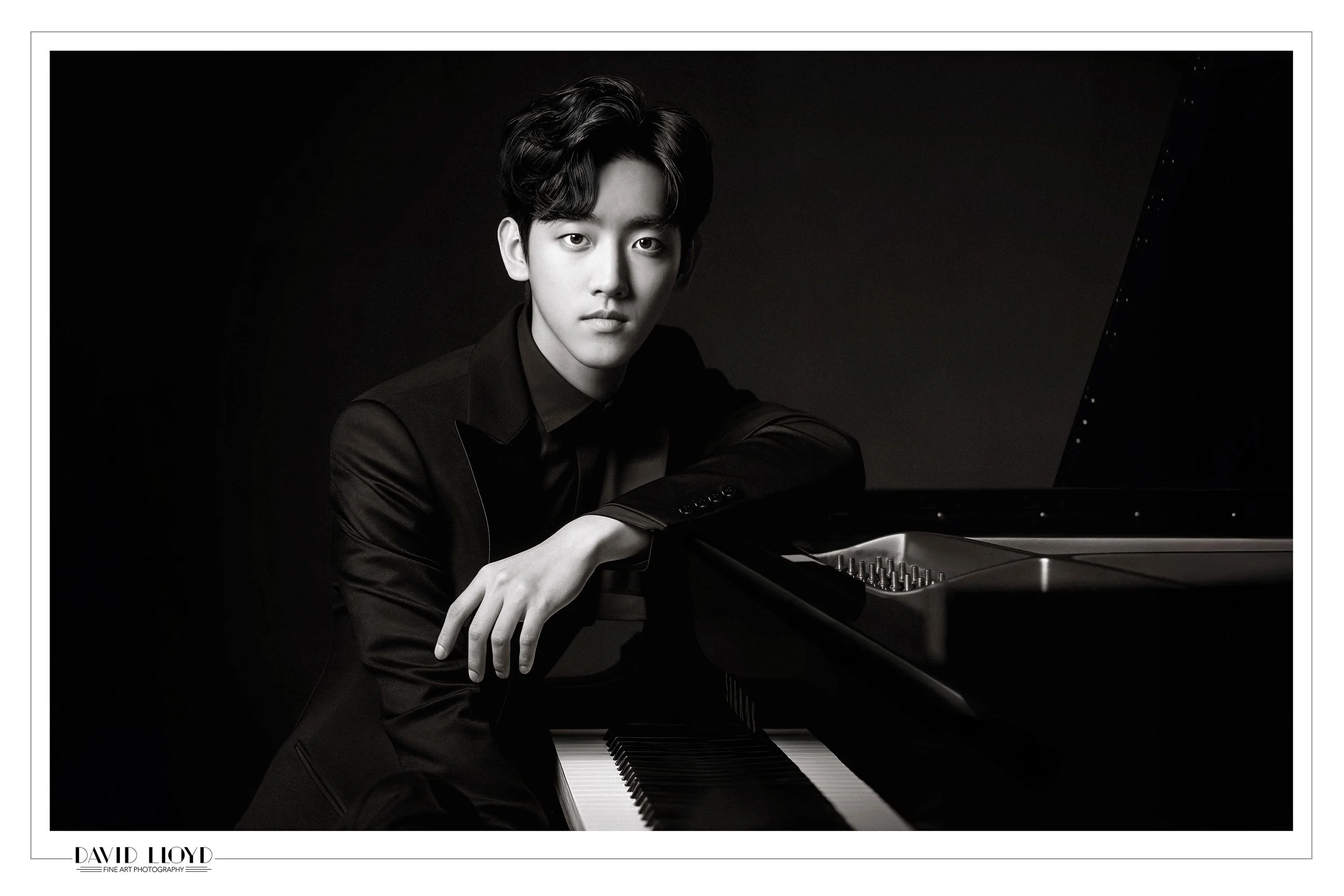 Black-and-white portrait of a pianist