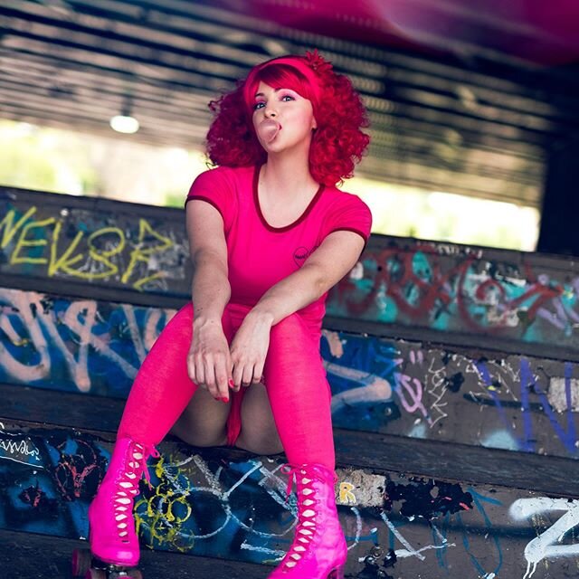 Summer '84 vibes because summer on hold &lsquo;til &lsquo;21😭
...
Monochromatic: Hot Pink
....
Another image from the #monochromatic series with @itskitty.creative
...
#chicago #hotpink #editorial #rollerskates #80s #retro #cosplay #cosplayer #antho