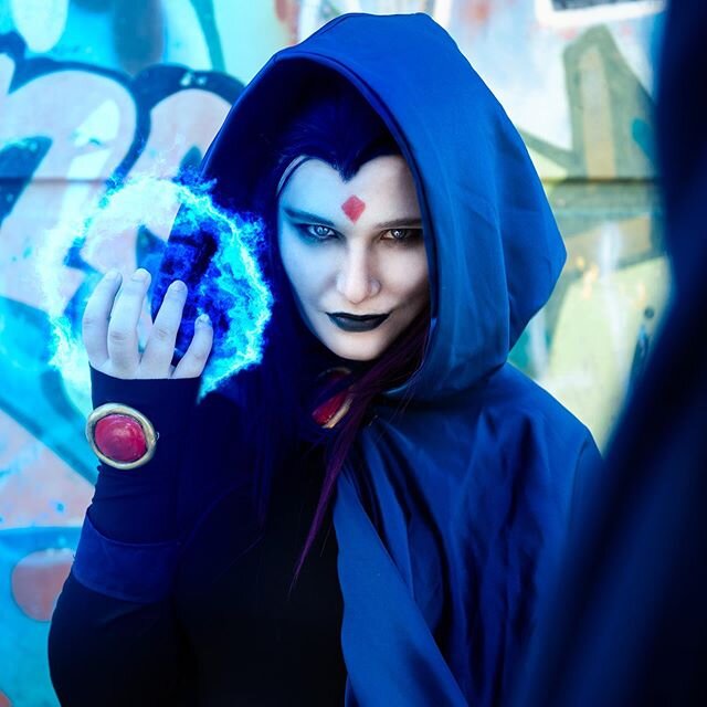 &ldquo;Azarath, Metrion, Zinthos!&rdquo; ― Raven
...
Taken at ChizuCon 2019!
...
Model: @danadayscosplays
...
#cosplay #cosplayphotography #cosplayer #raven #ravencosplay #dccomics #superheroes #chizucon #chizucon2019 #anthonyhnguyenphoto #nikon #nik