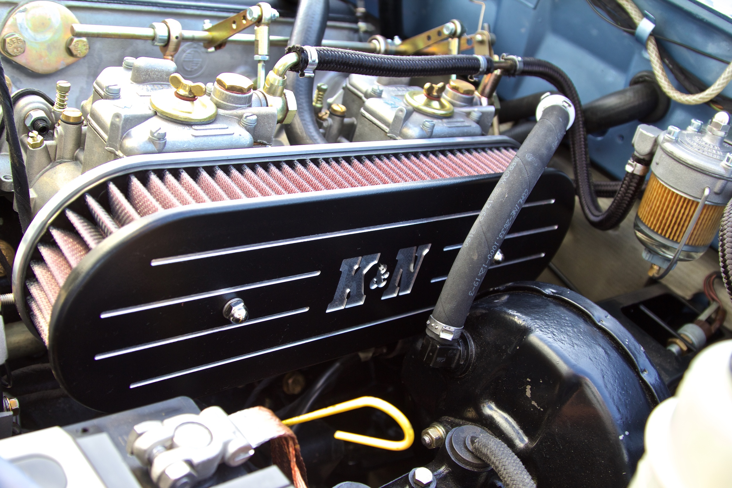 BMW 2002 K&N 3627.jpg