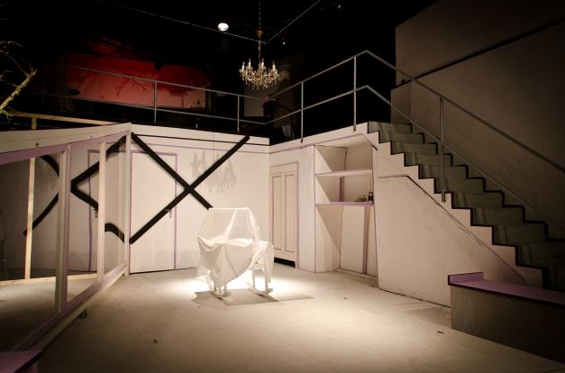 "Der Kirschgarten" von Tschechow Regie & Bühne Sarah Bellin Turbine Theater, 2013