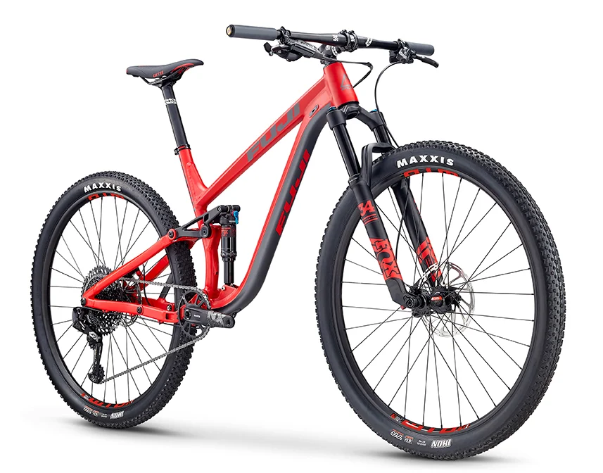 2019_FUJI_RAKAN_29_11_XC_SATIN RED_FRONT.jpg