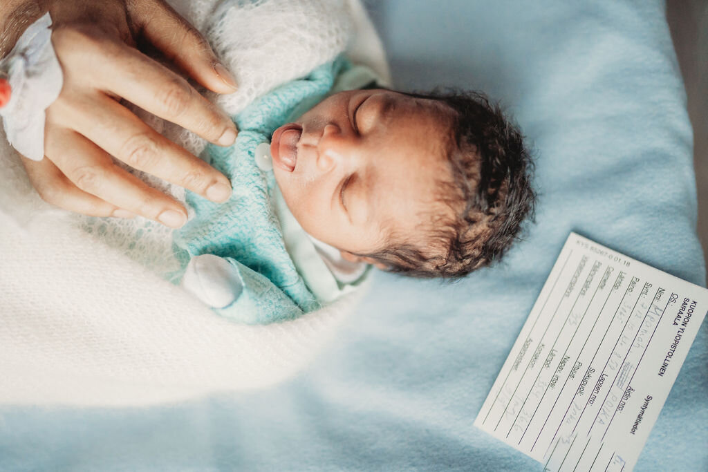 Newborn_Photos_Kuopio hospital_babyboy-36.jpg