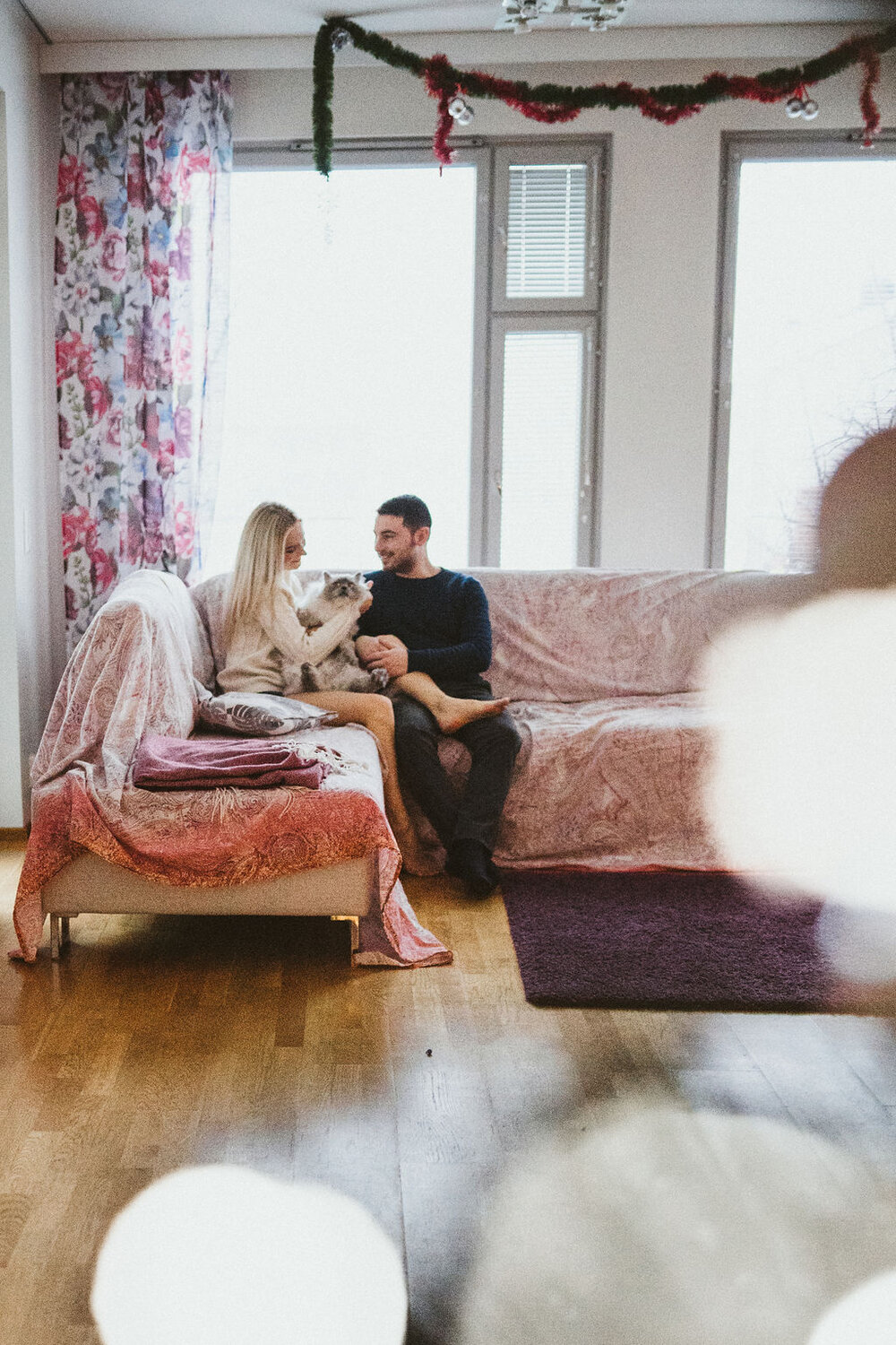 Couple-Engagement-Love-Kuopio-Inhome-Photo-Session-156_print.jpg