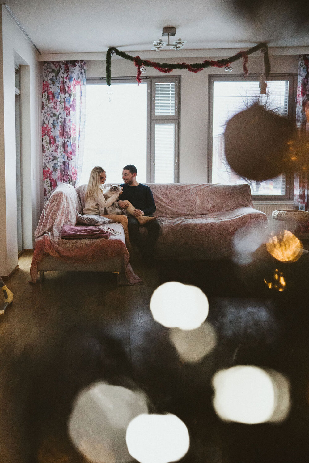 Couple-Engagement-Love-Kuopio-Inhome-Photo-Session-157_print.jpg