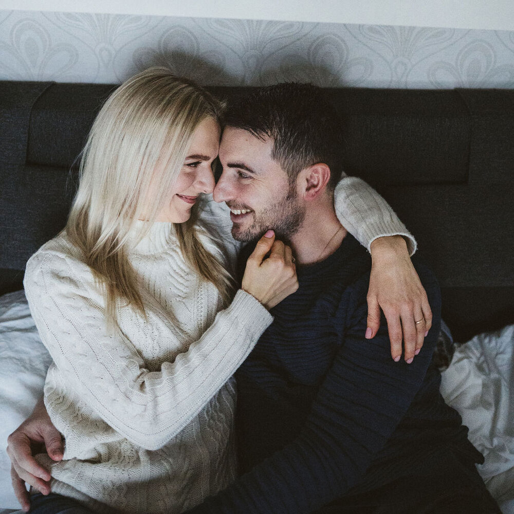 Couple-Engagement-Love-Kuopio-Inhome-Photo-Session-233_print.jpg