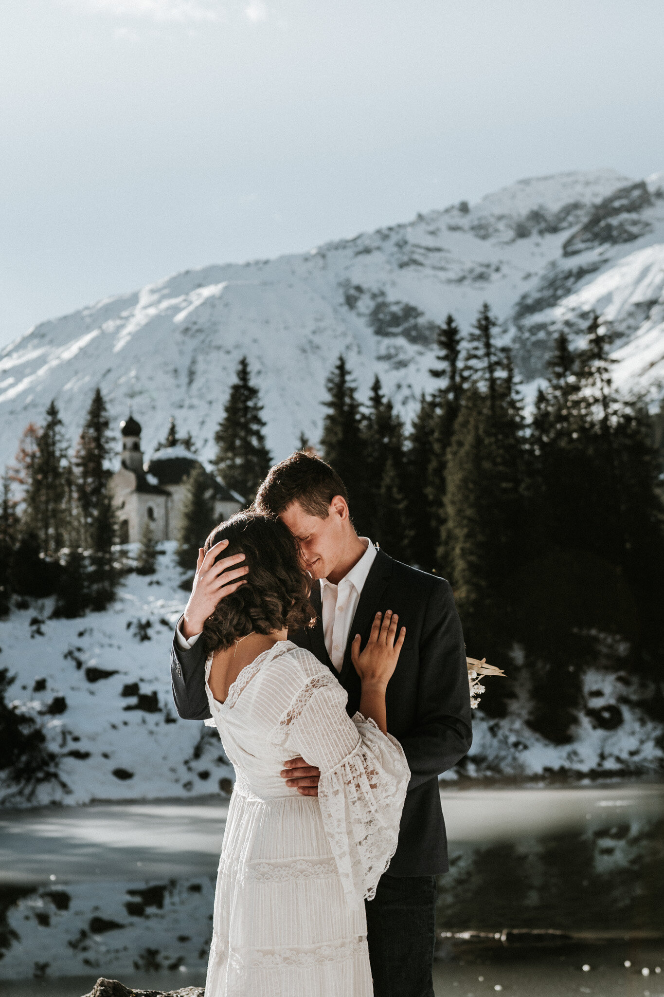 Christina-Biasi-Photography-Scheunenhochzeit-Tirol-Hochzeitsfotograf-41_LR edited_web.jpg