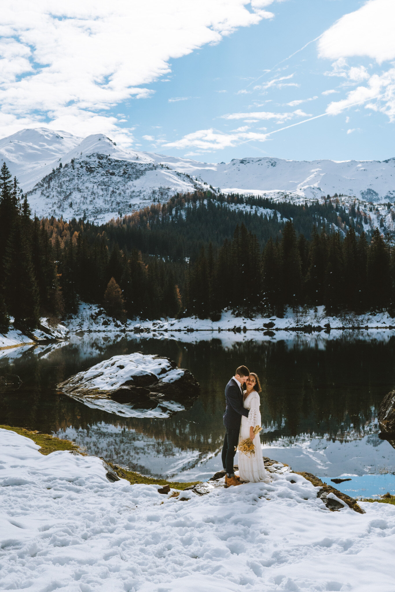 Christina-Biasi-Photography-Scheunenhochzeit-Tirol-Hochzeitsfotograf-25_LR edited_web.jpg