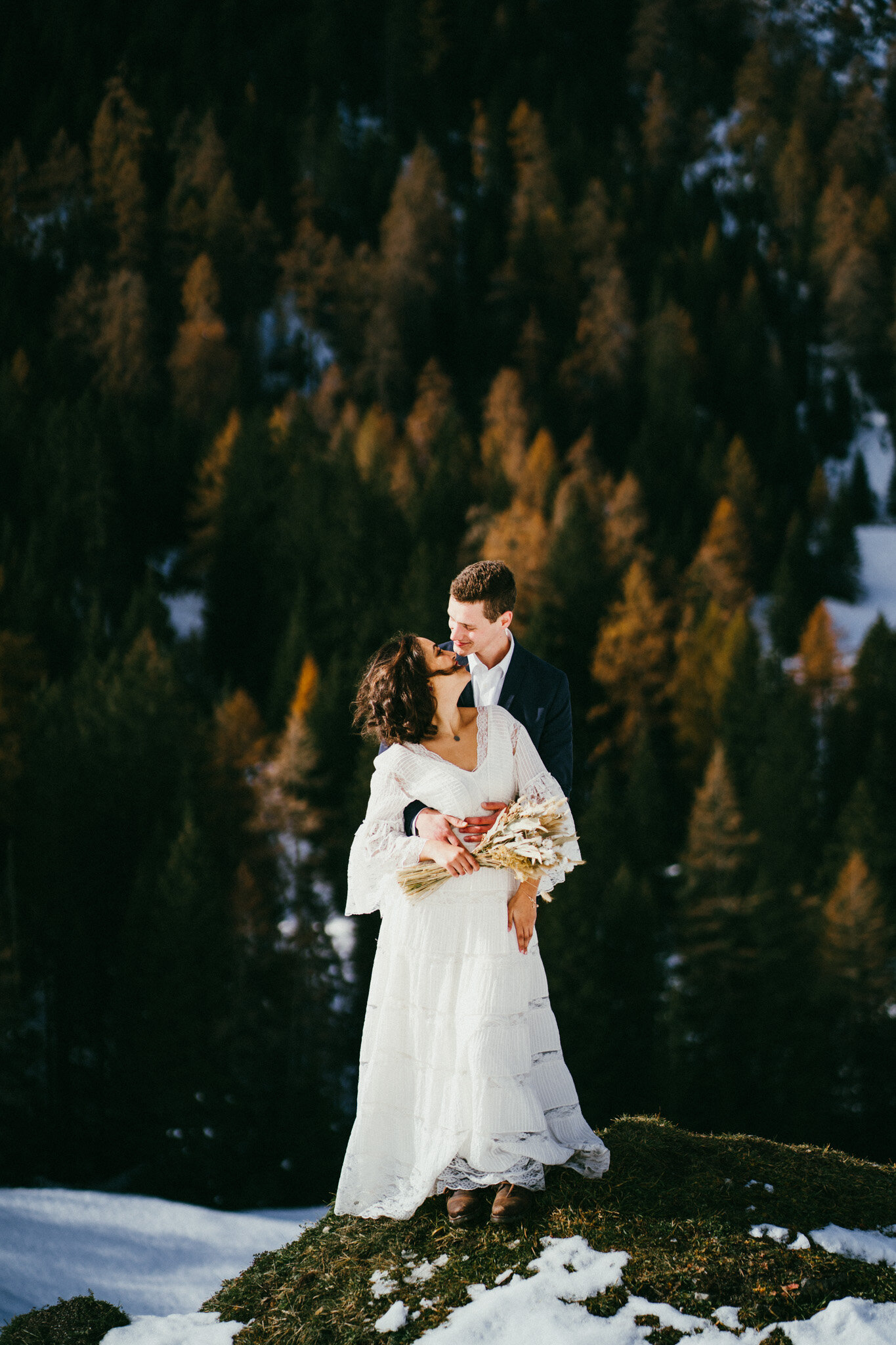 Christina-Biasi-Photography-Scheunenhochzeit-Tirol-Hochzeitsfotograf-9_LR edited_web.jpg