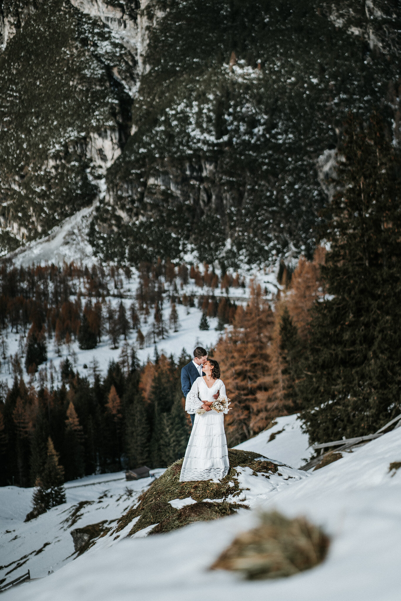 Christina-Biasi-Photography-Scheunenhochzeit-Tirol-Hochzeitsfotograf-6_LR edited_web.jpg