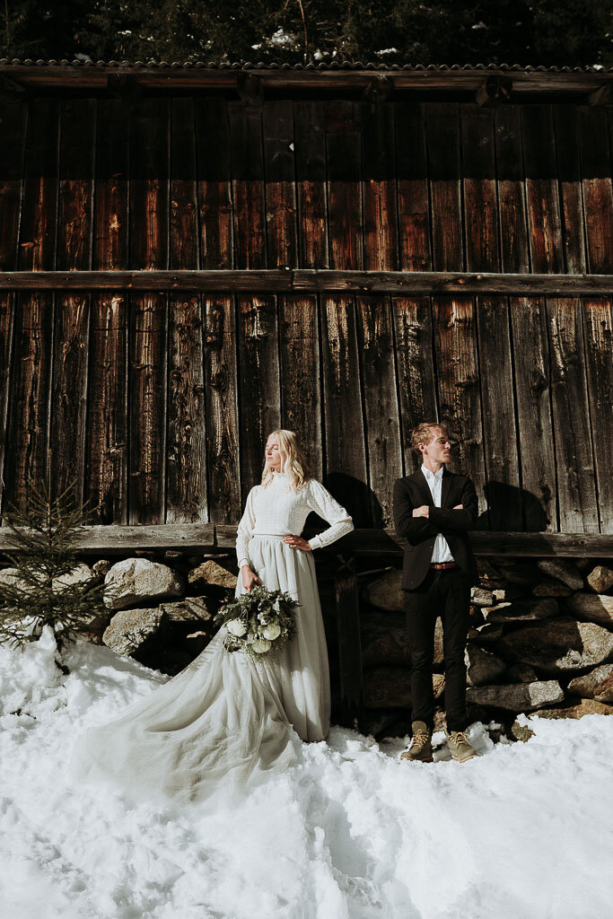 Austria_Innsbruck_Alps_wedding_outdoors_couple-302_web.jpg