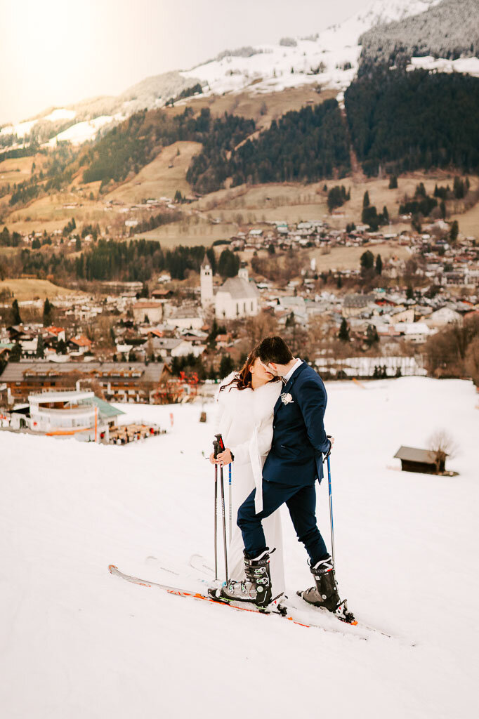 Einladung von der Hochzeit im Aurora Hotel in Kitzbuehel in Tirol (Copy)