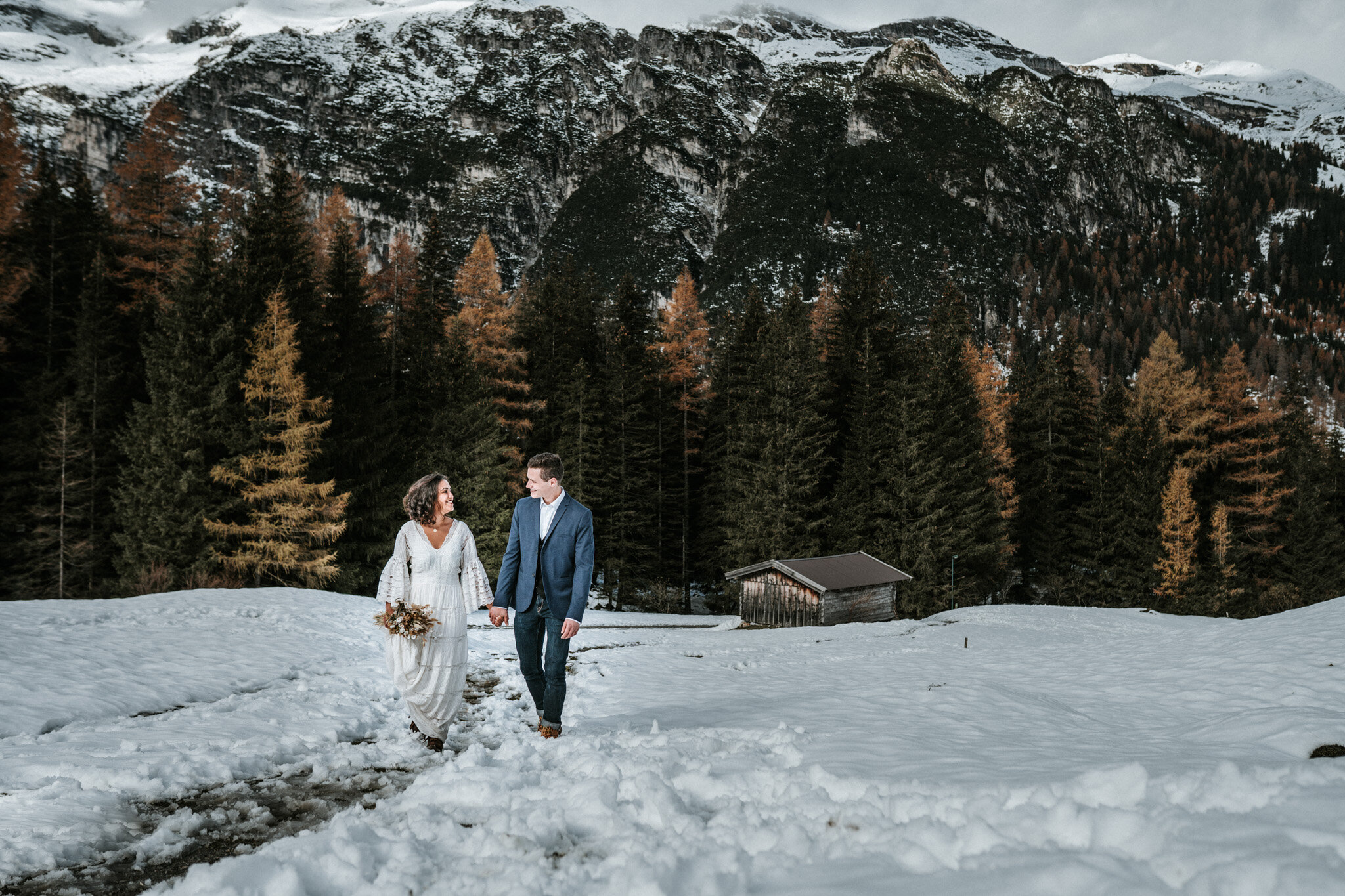 Christina-Biasi-Photography-Scheunenhochzeit-Tirol-Hochzeitsfotograf-5_LR edited_web.jpg