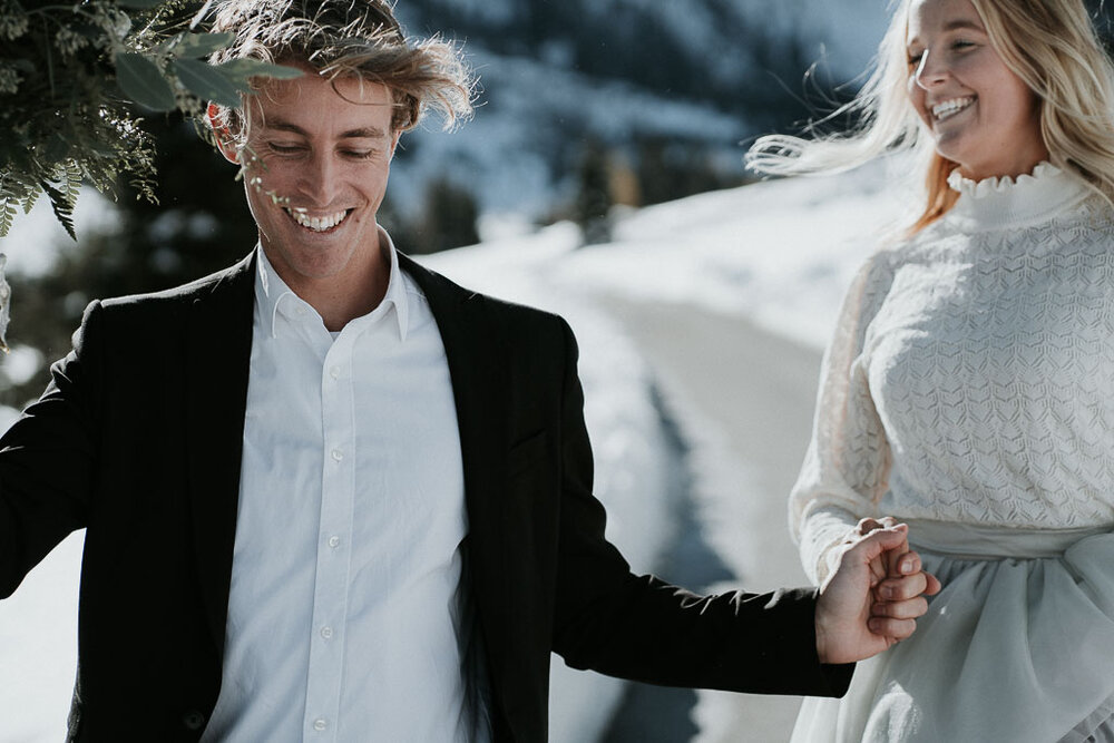 Austria_Innsbruck_Alps_wedding_outdoors_couple-388_web.jpg