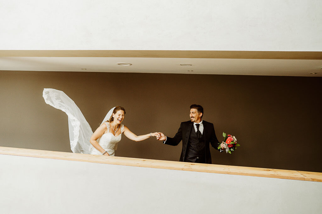 Jochberg-Kitzbuehel-Tirol-Austria-wedding-couple-Kempinski-mountains-barn-526_print_LR edited_web.jpg