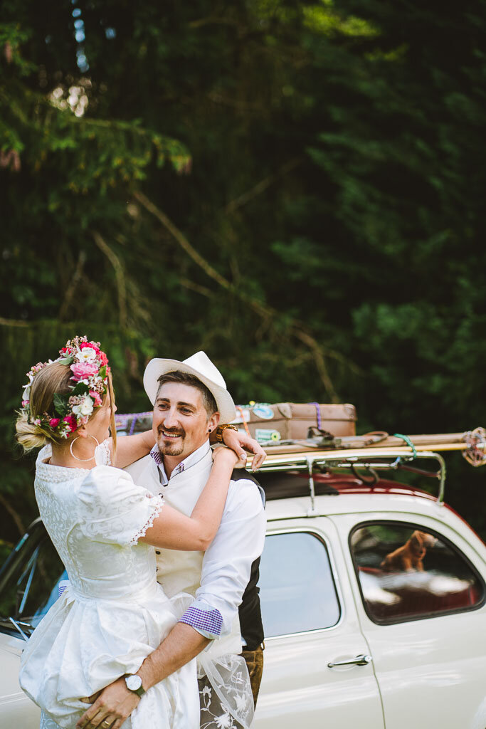 Jochberg-Kitzbuehel-Tirol-Austria-wedding-couple-Kempinski-mountains-barn-2087_print_LR edited_web.jpg