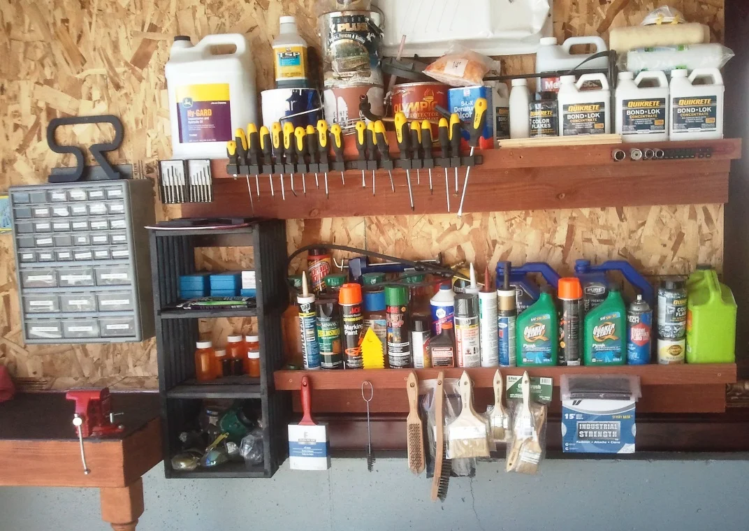 2011-07-04 - SR1 Painting Supplies in Garage.jpg
