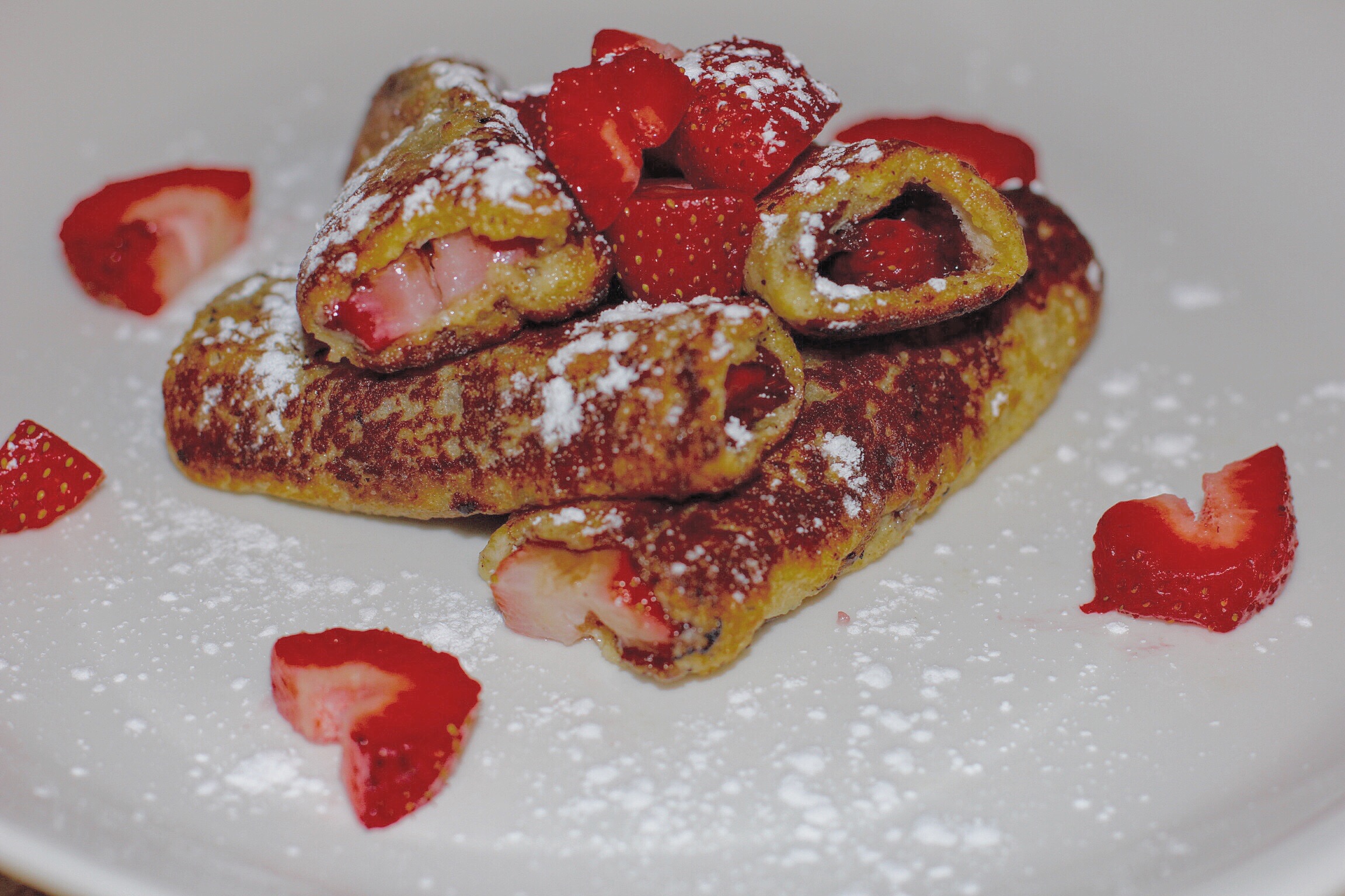 Strawberry Nutella French Toast Roll Ups Recipe