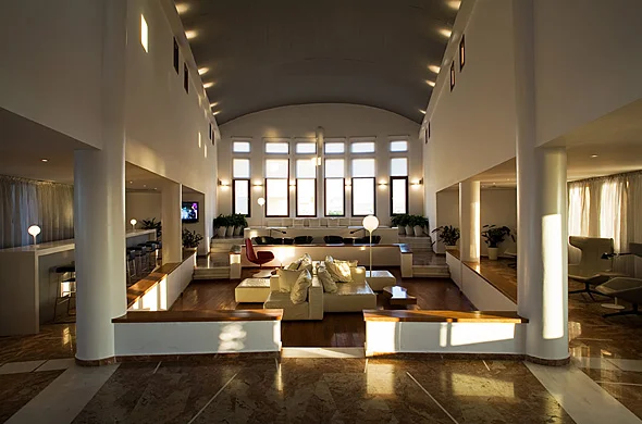 courtesy of Majestic.com