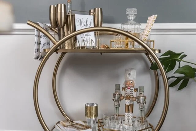 Creating the Perfect Holiday Bar w/ Amazon