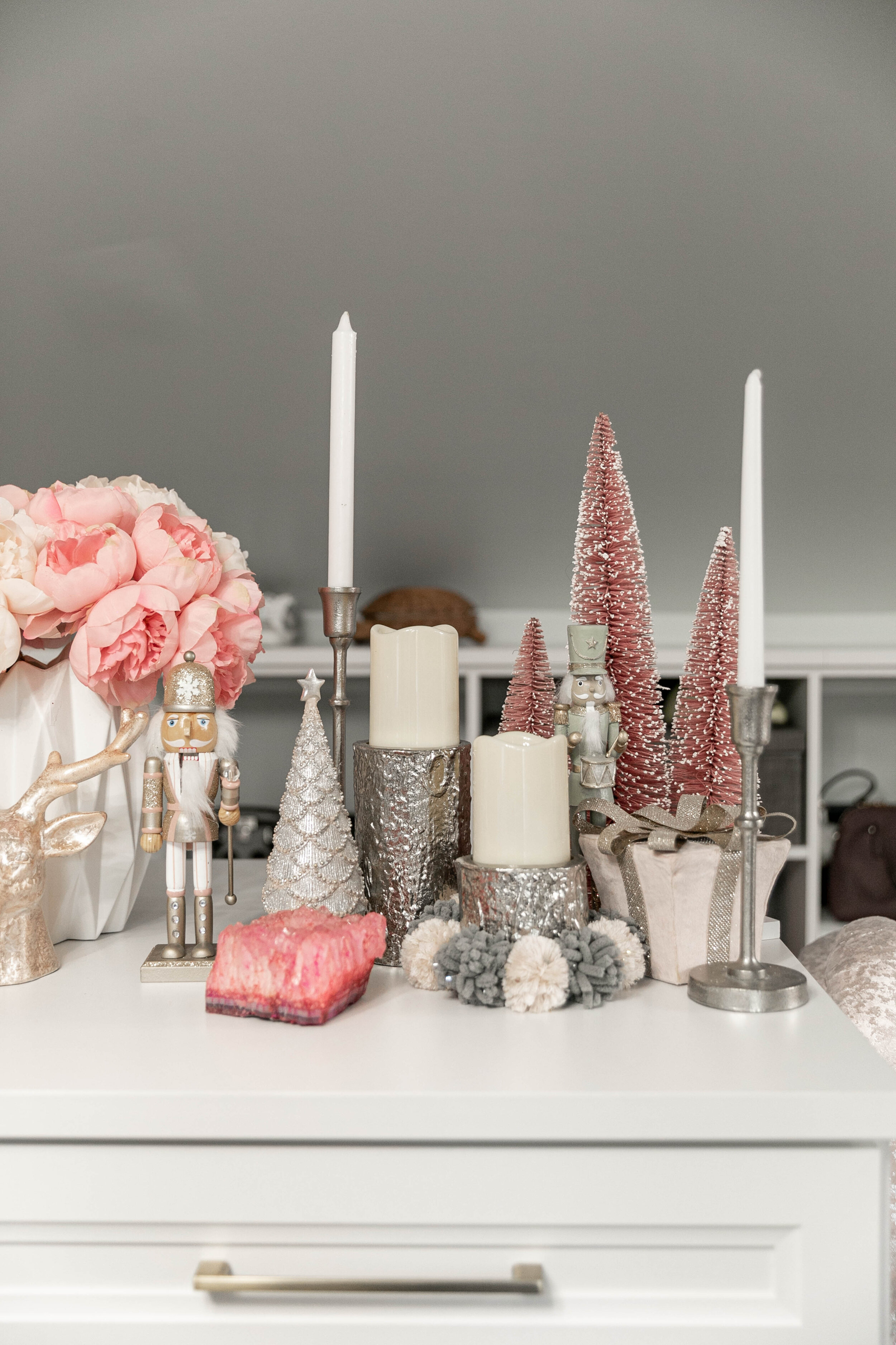 Seeing Pink ( Holiday Decor) — Lissette Nereida
