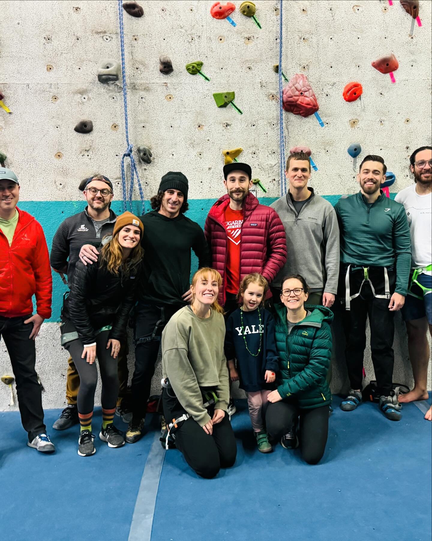 FREE #climbing for veterans @cityclimbgym tomorrow (3/9). This is becoming a super fun, regular community meetup. 

Swipe for info, RSVP at link in bio.

These events are accessible, which means climbers with physical and invisible disabilities are w