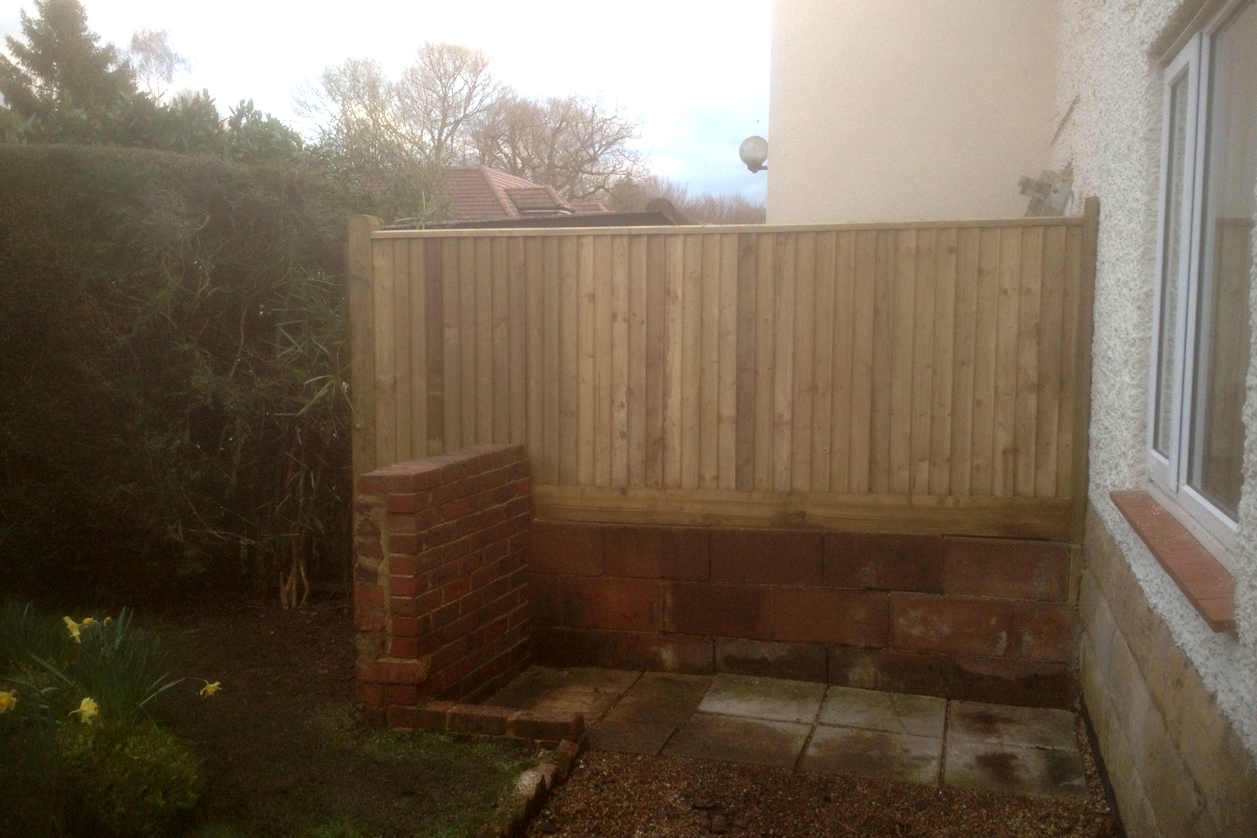 Fence_1.jpg