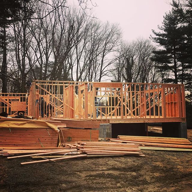 These guys move FAST! Framing! @koslbuilding #framing #newconstruction #5Dellwood #Ardsley #architecture #burblife #modernhome #home #westchester #newhome #interiordesign #design #customhomes