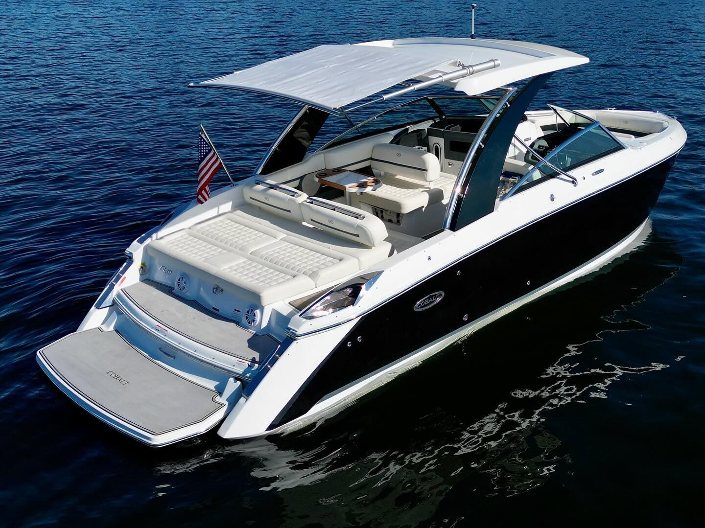 This yacht-certified Cobalt R30 will have you cruising the lake in luxury and style. Immaculately maintained inside and out, this boat features twin Volvo-Penta 350 V8 engines with less than 90 hours on each. Premium Garmin dual touch screen displays