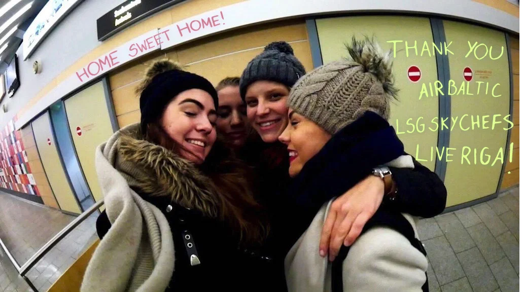 .... Ja endiselt ei saa kuidagi naeratust meie nägudelt. .. And still the smile can be seen on our faces. ....