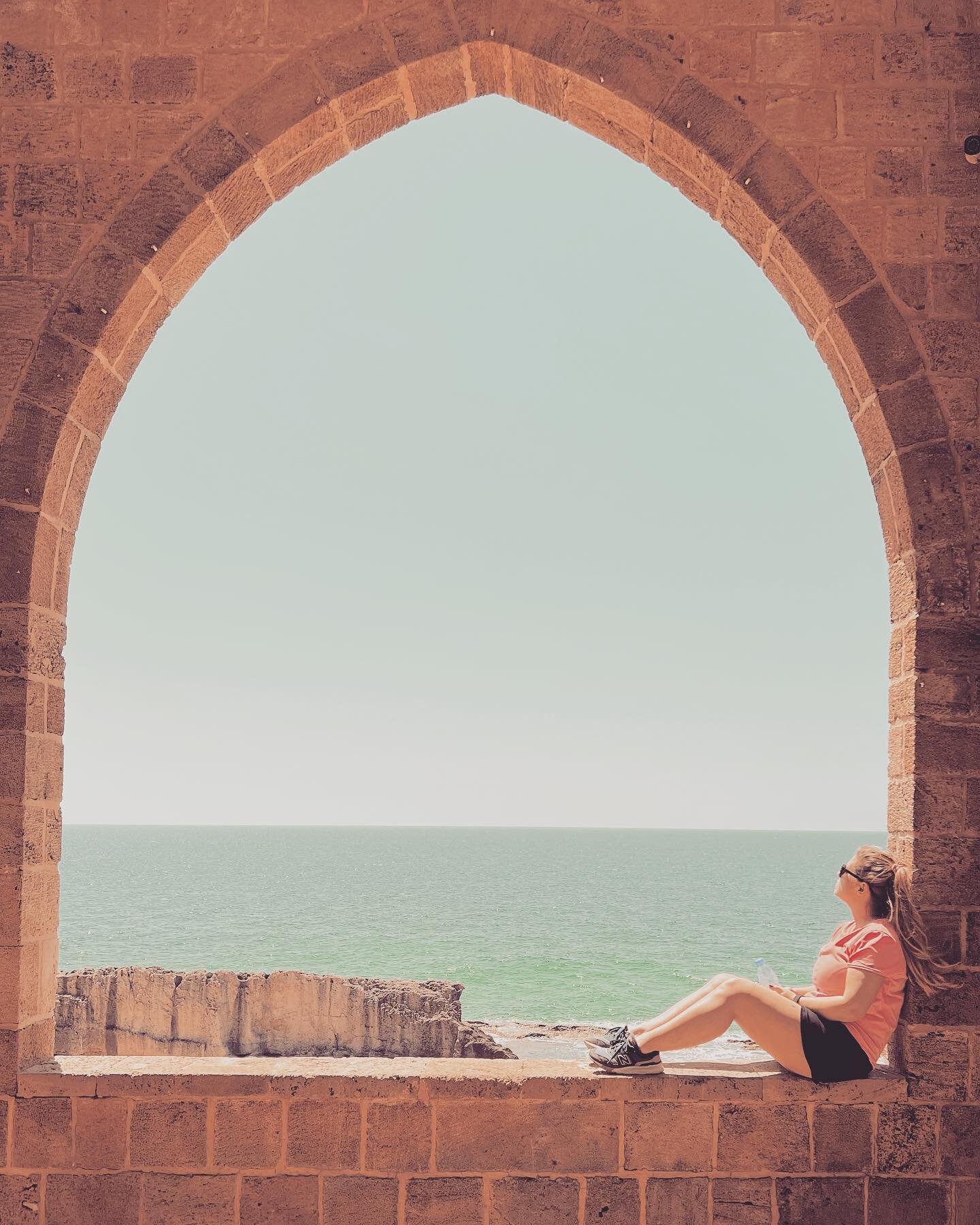 Lebanon holiday part 1 🇱🇧 in Batroun.

📍Near the Phoenician wall and Church of Our Lady of the Sea
📍 Sunset drinks and nibbles at @bolerobatroun
📍 Mooching around Batroun village
📍 Trail along the Mseilha walkway with stunning coastal views
📍 