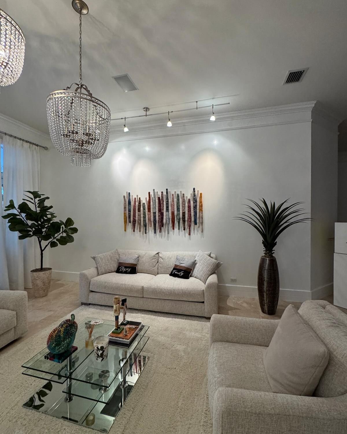 Photos of my artwork in collectors&rsquo; homes.
#fiberart #fiberartist #textile #textiledesigner #interiordesigninspiration