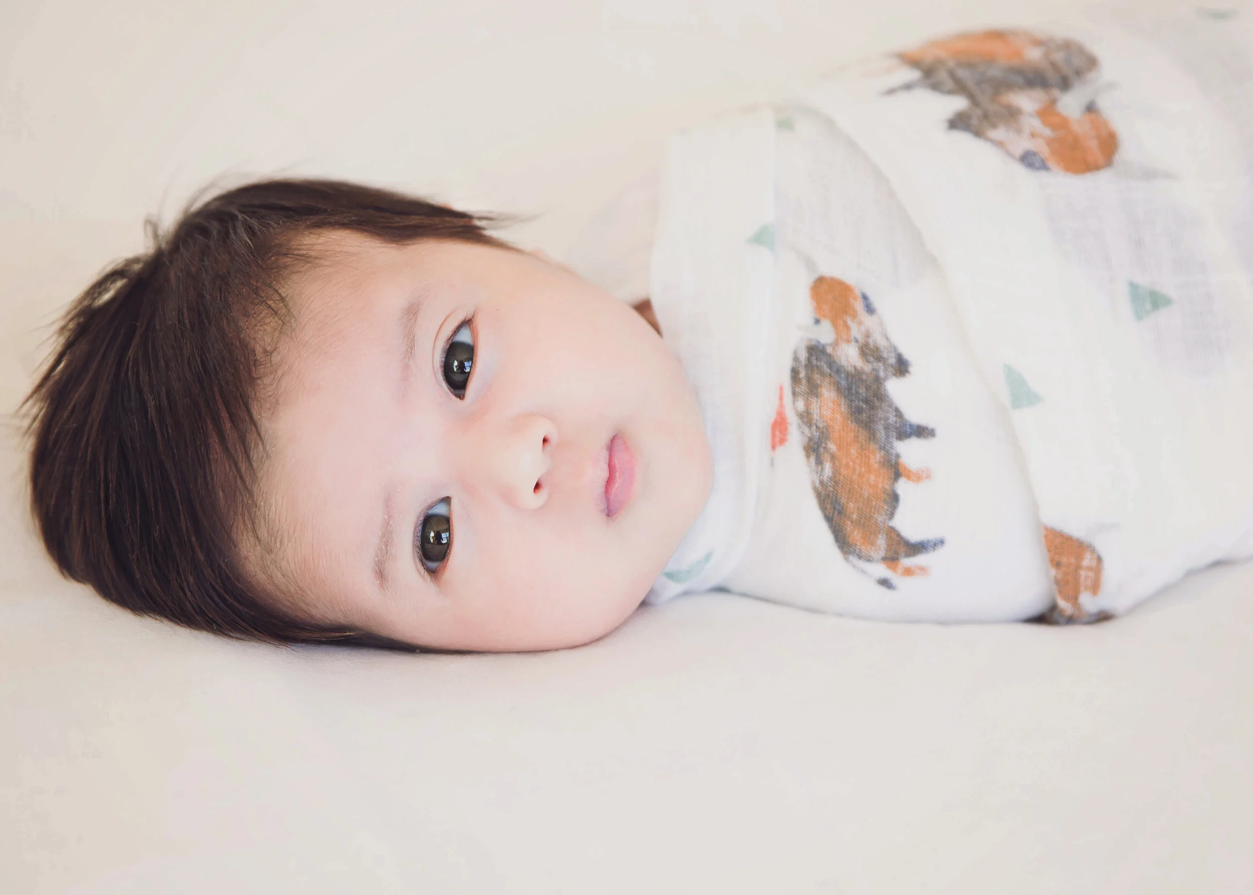 Ezra Newborn7.jpg