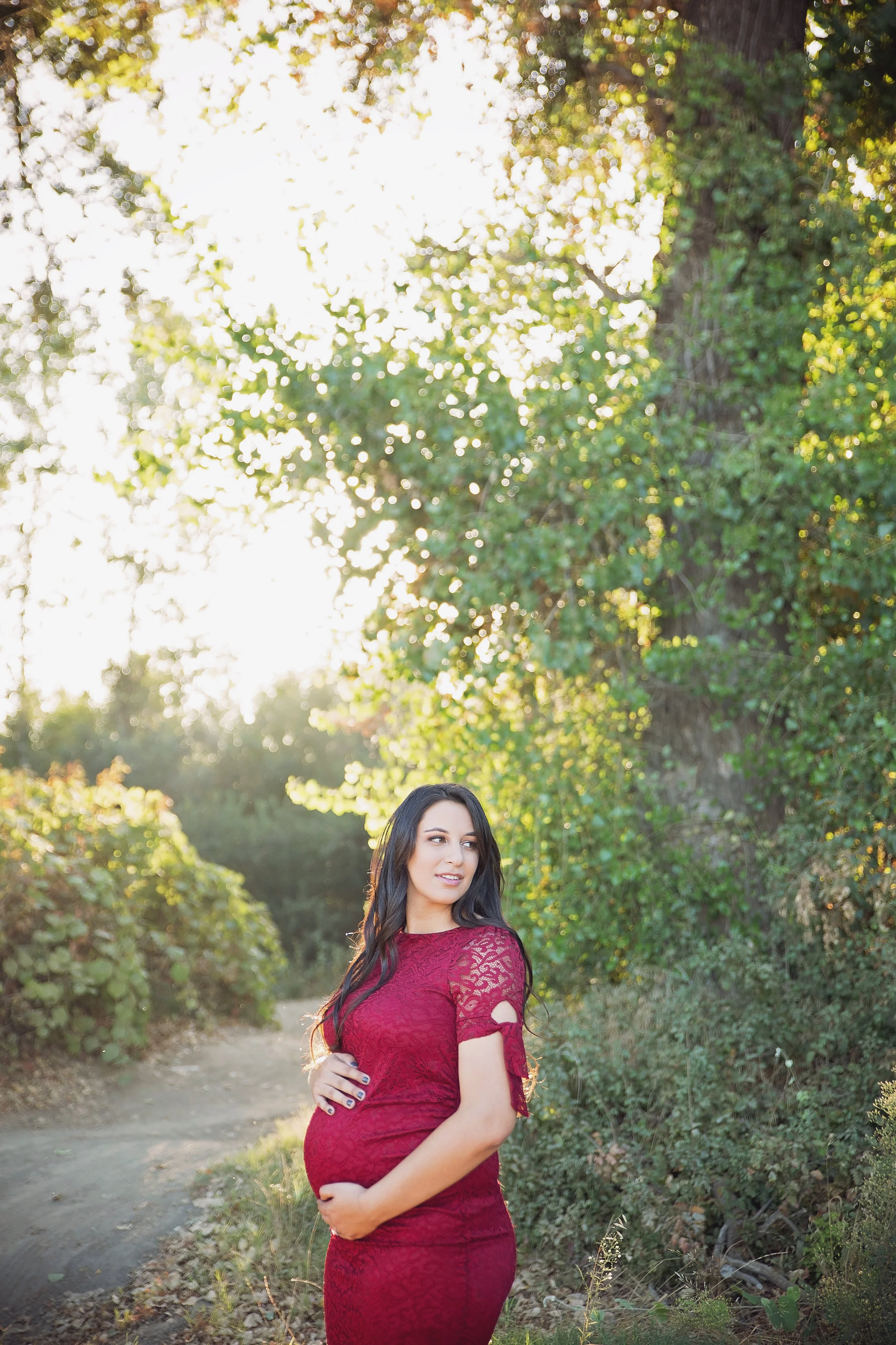 Chey and Nick Maternity4.jpg