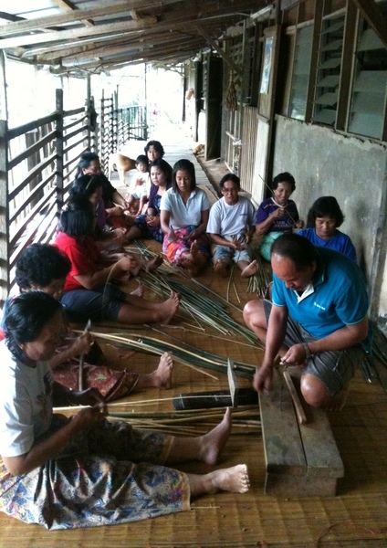 Craftmakers preparing rattan
