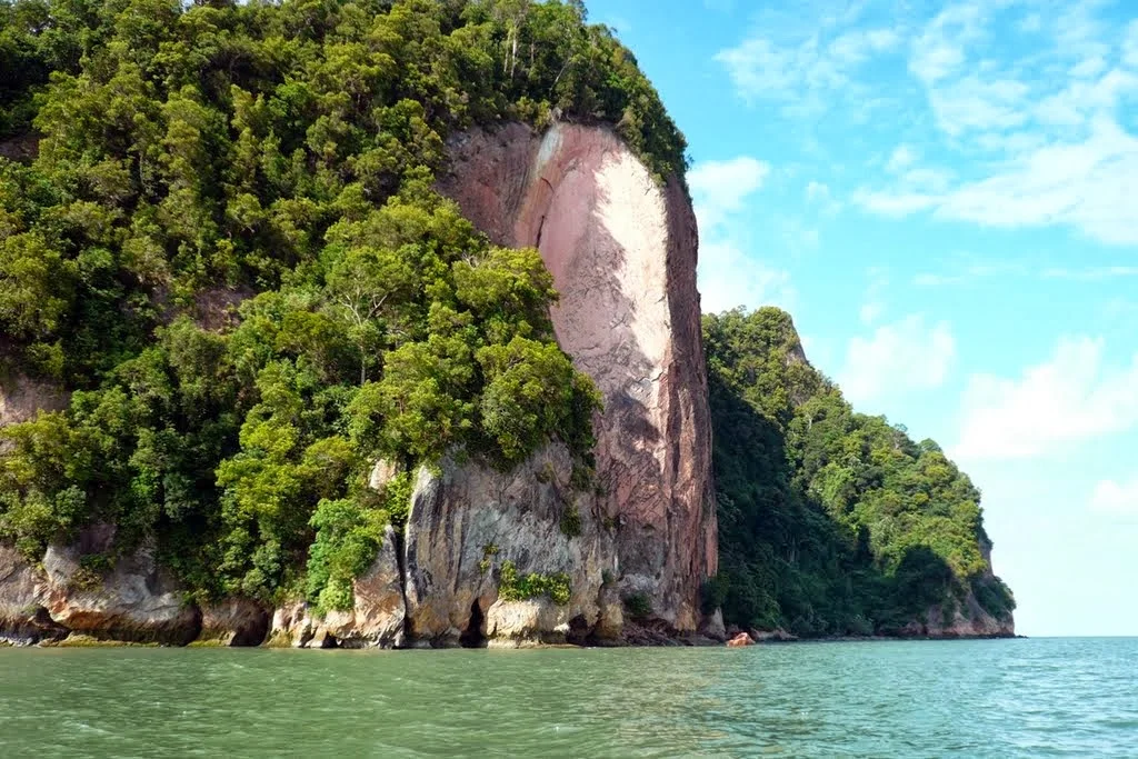 sibolga_pantai.jpeg