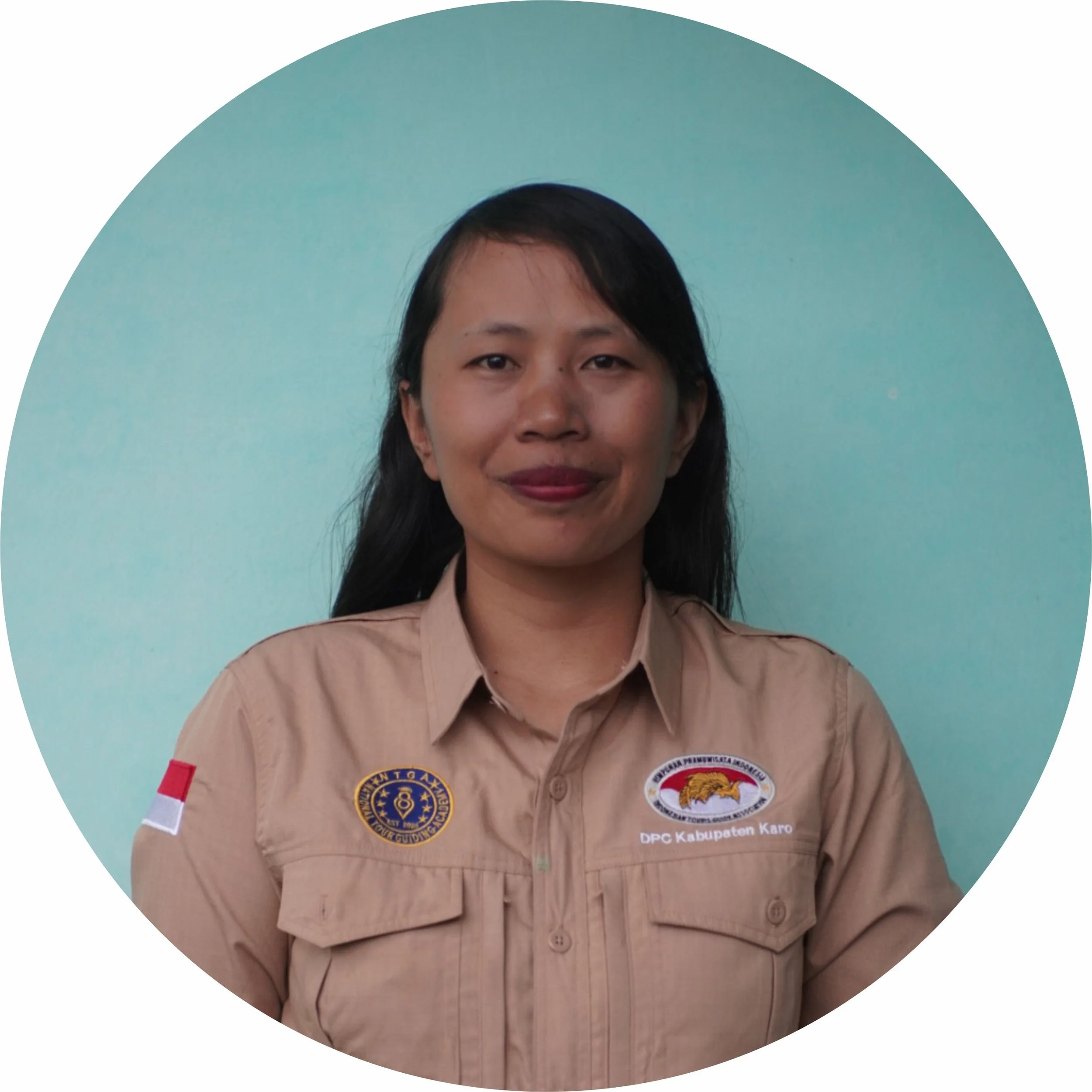 Wiwin Singalingo Certified Women Specialist Guide – North Sumatra Eco Tours - Sumatra Orangutan Treks Bukit Lawang 